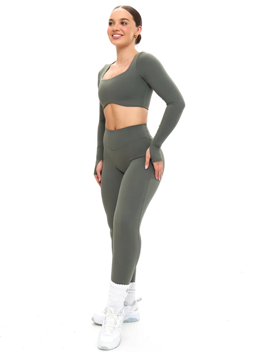 Aggressive Scrunch Legging