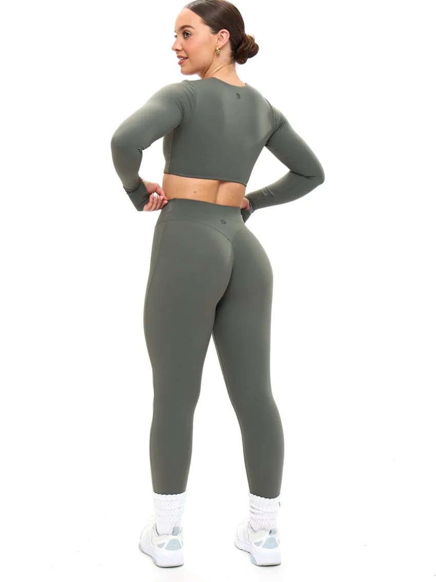 Aggressive Scrunch Legging