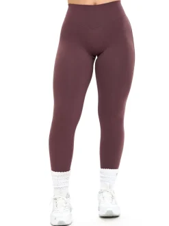 Aggressive Scrunch Legging