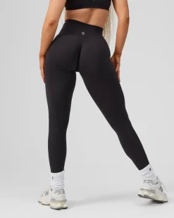 Aggressive Scrunch Legging