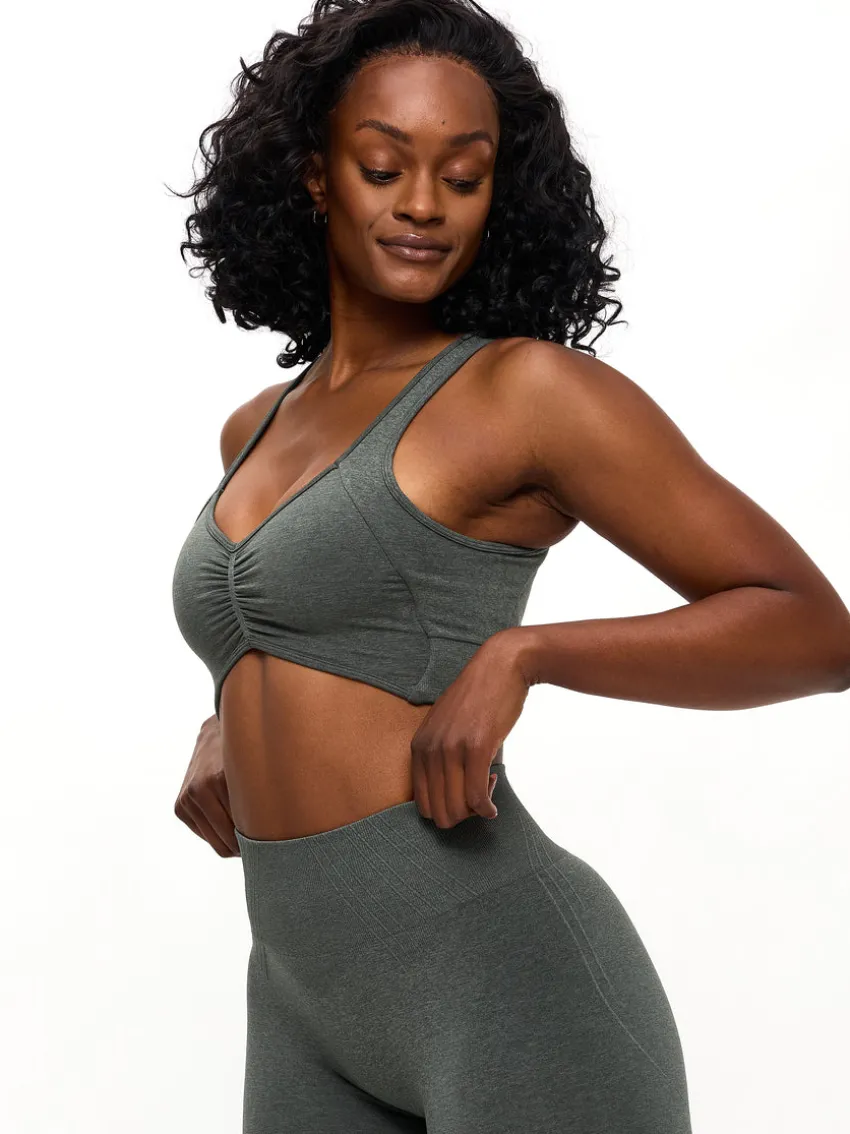 Form Reversible Seamless Sports Bra