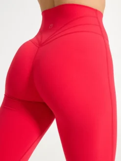 Legacy Flare Legging