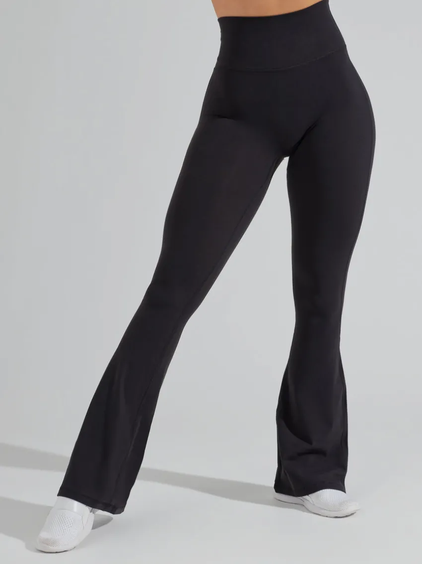 Legacy Flare Legging