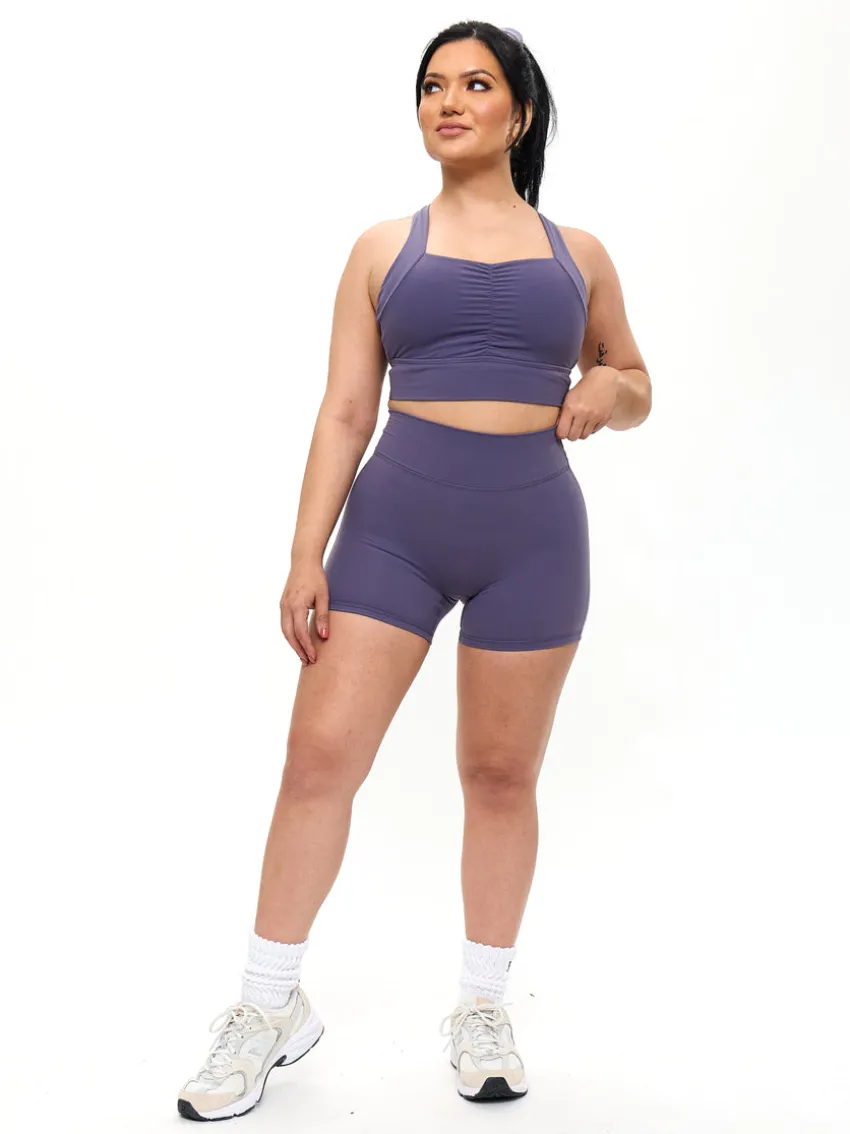 Legacy Short 4"