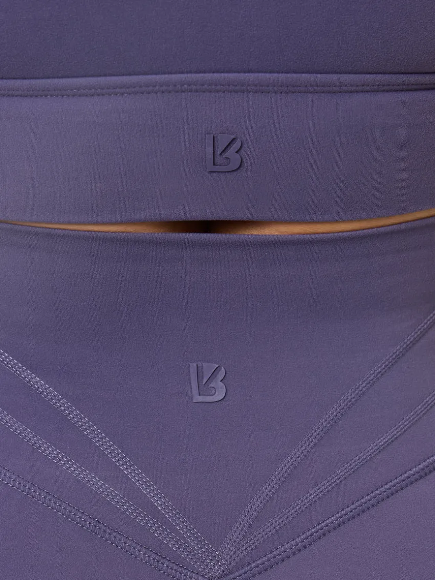 Legacy Short 4"
