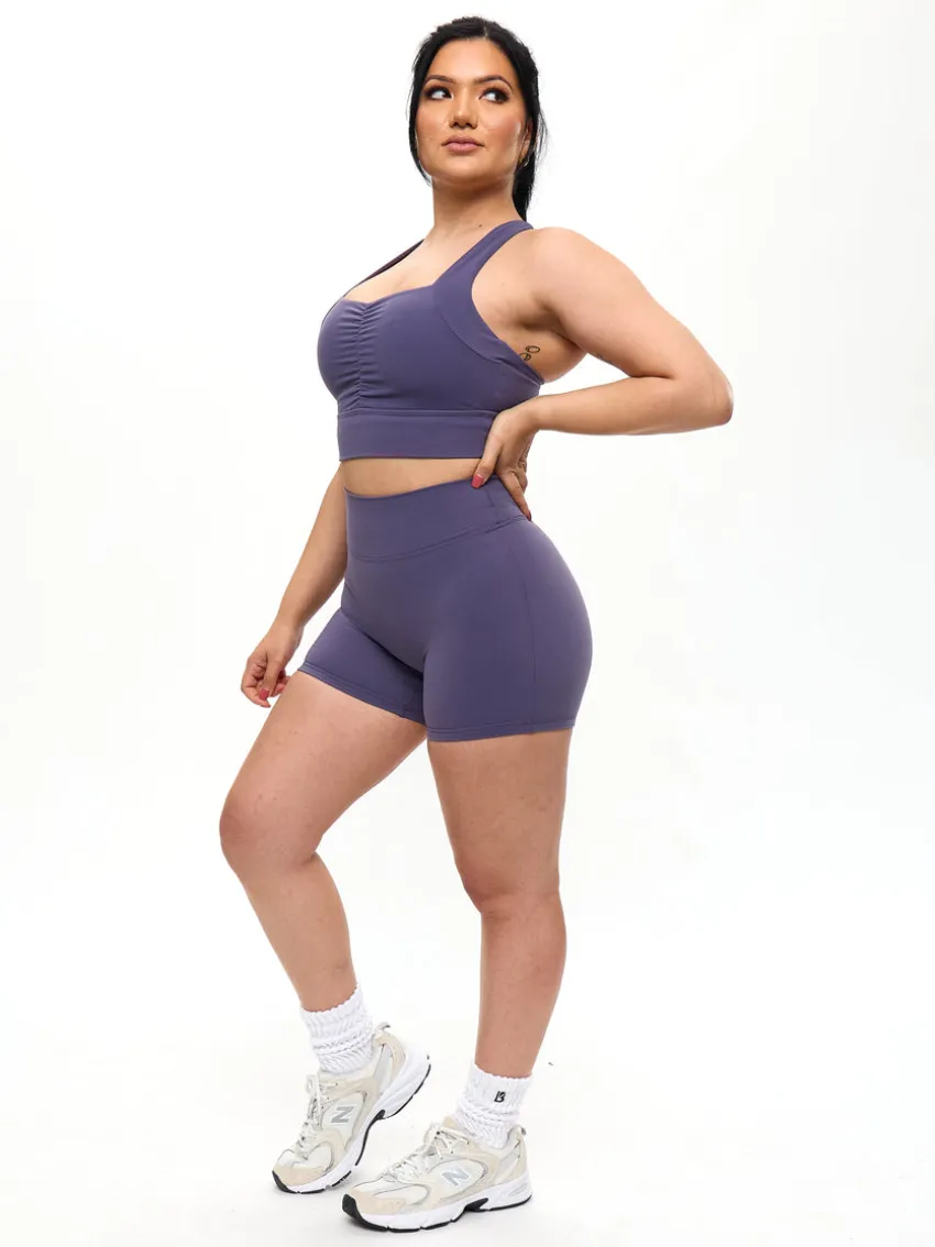 Legacy Short 4"