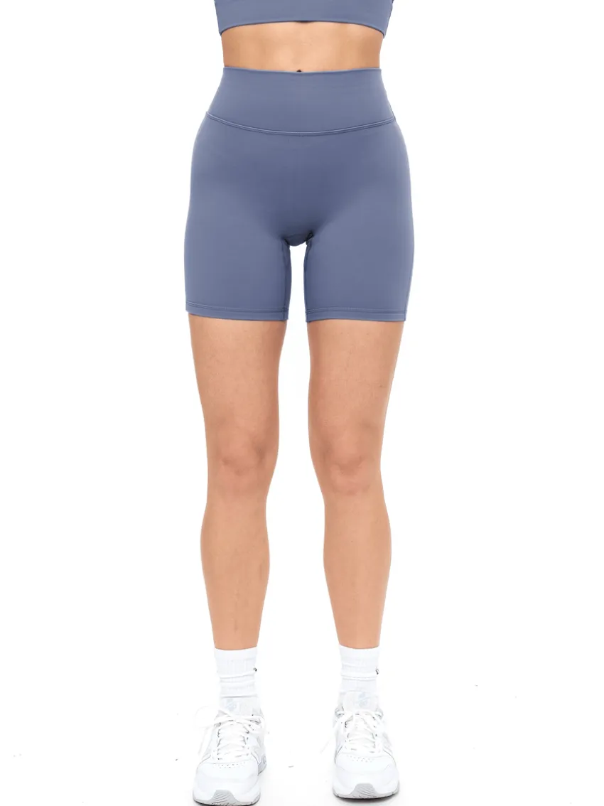 Legacy Short 6"