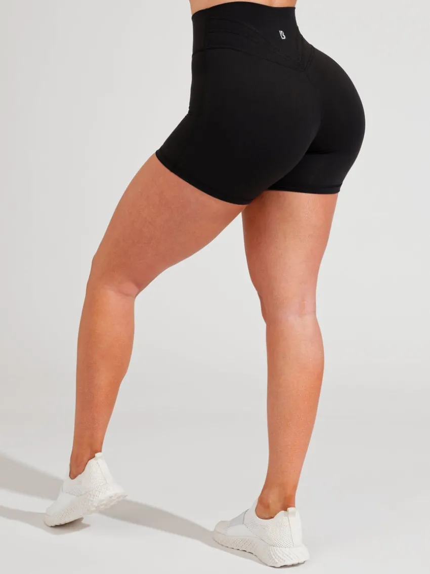 Legacy Short 4"