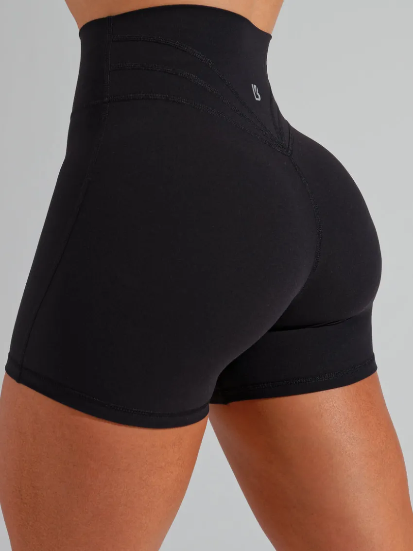 Legacy Short 4"