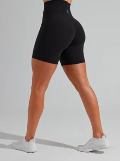 Legacy Short 6”