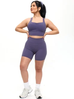 Legacy Short 6"