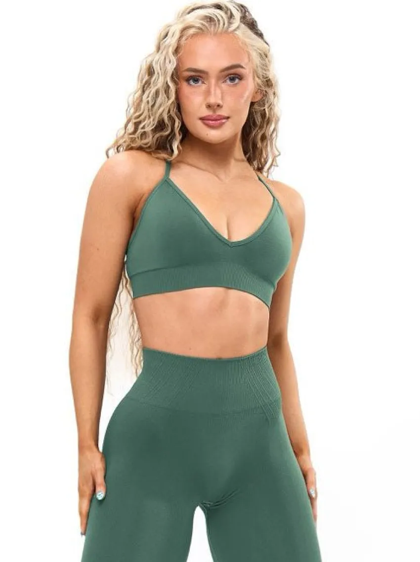 Plunge Seamless Sports Bra