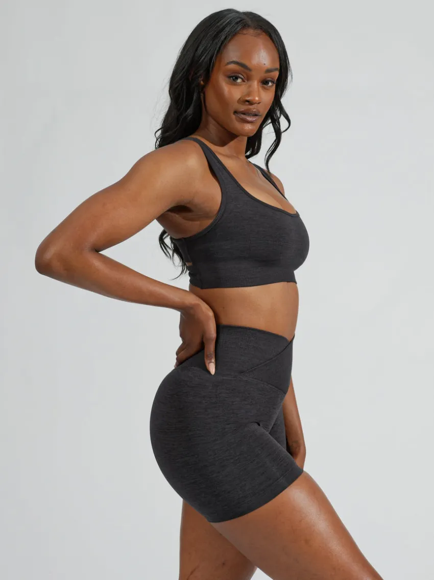 Synergy Seamless Sports Bra