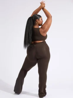 Twisted Curve Sports Bra